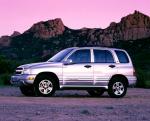 Chevrolet Tracker 2000 года